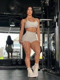 Nude wallpaper short set